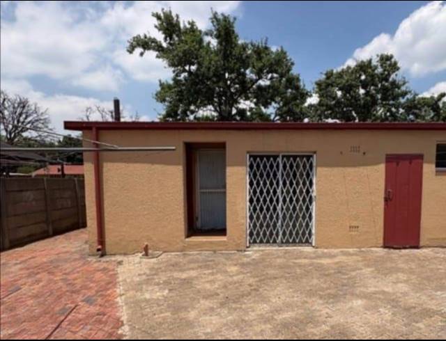 3 BEDROOM HOUSE FOR SALE IN SASOLBURG EXT 23
